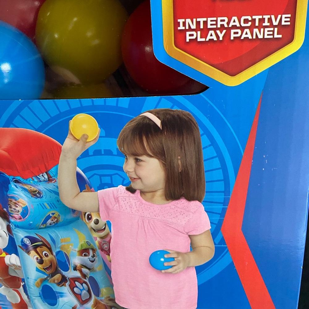Toys- Nickelodeon PAW Patrol Playland - Blue and Red - Picture 3 of 13
